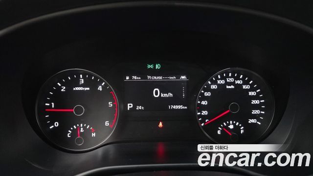 Kia Sportage The Bold Diesel 2.0 2WD Inteligent 2019 — фото 8
