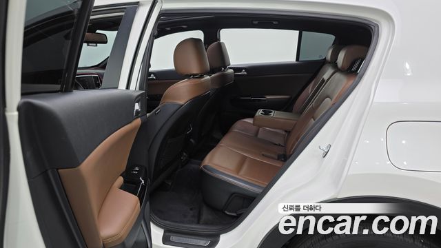Kia Sportage The Bold Diesel 2.0 2WD Inteligent 2019 — фото 11