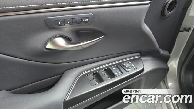 Lexus ES300h (VII) Luxury Plus 2021 — фото 21
