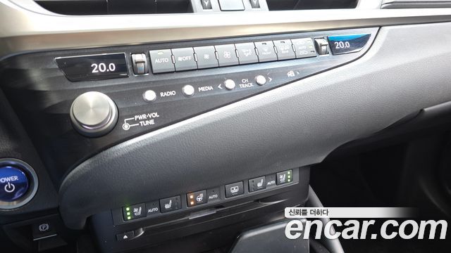 Lexus ES300h (VII) Luxury Plus 2021 — фото 38
