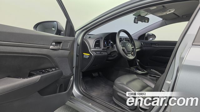 Hyundai Avante (AD) 1.6 GDI Value Plus 2018 — фото 10