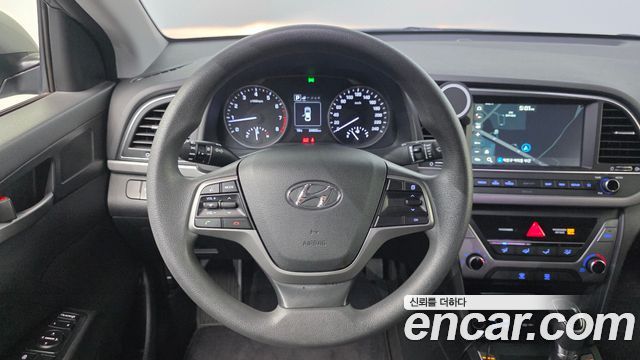 Hyundai Avante (AD) 1.6 GDI Value Plus 2018 — фото 13