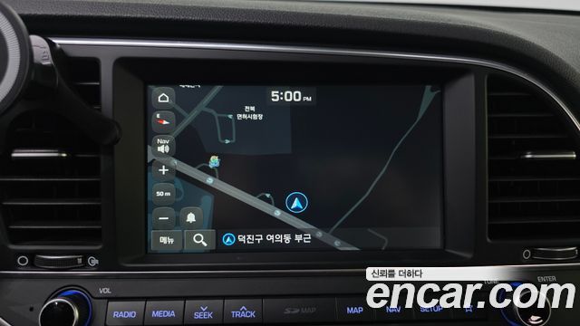Hyundai Avante (AD) 1.6 GDI Value Plus 2018 — фото 20