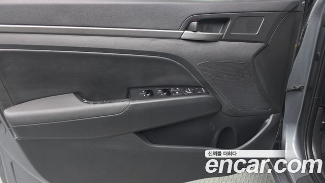 Hyundai Avante (AD) 1.6 GDI Value Plus 2018 — фото 24