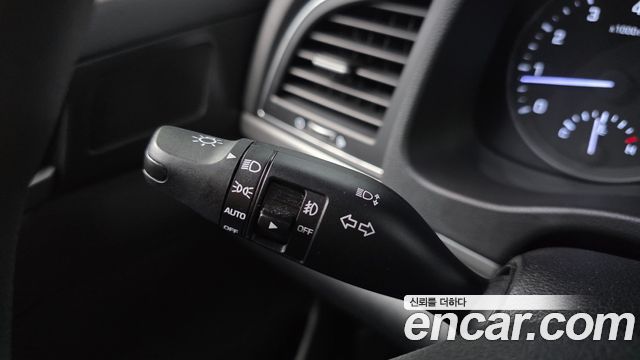 Hyundai Avante (AD) 1.6 GDI Value Plus 2018 — фото 27