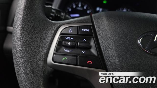 Hyundai Avante (AD) 1.6 GDI Value Plus 2018 — фото 28