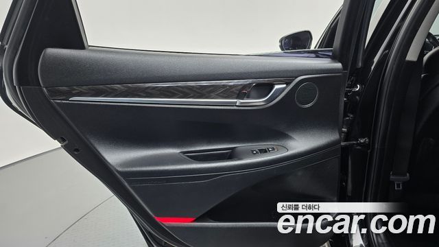Hyundai Grandeur (IG) 2.4 Premium 2017 — фото 25