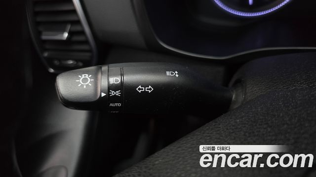 Hyundai Grandeur (IG) 2.4 Premium 2017 — фото 27