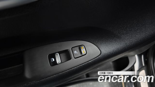 Hyundai Grandeur (IG) 2.4 Premium 2017 — фото 30