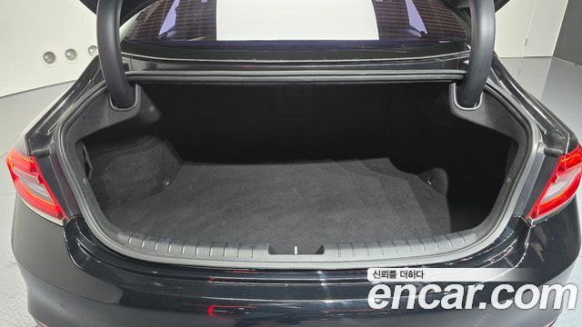 Hyundai Grandeur (IG) 2.4 Premium 2017 — фото 32