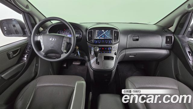 Hyundai Grand Starex 11-Seater Wagon Modern 2017 — фото 7