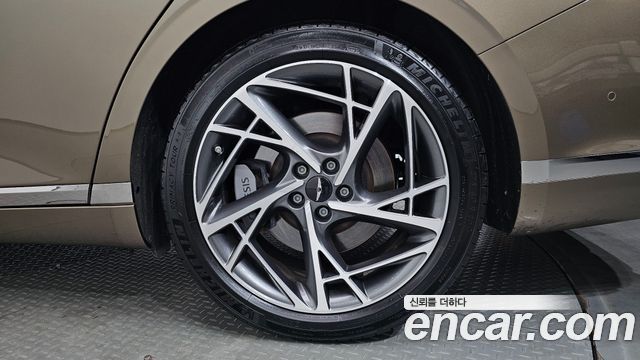 Genesis G90 (RS4) Gasoline 3.5 Turbo AWD 2022 — фото 21
