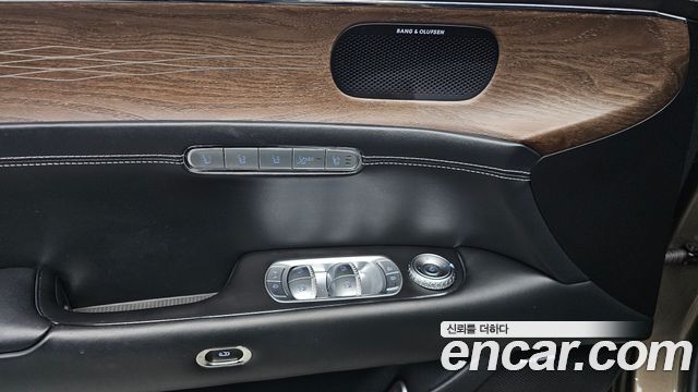 Genesis G90 (RS4) Gasoline 3.5 Turbo AWD 2022 — фото 27