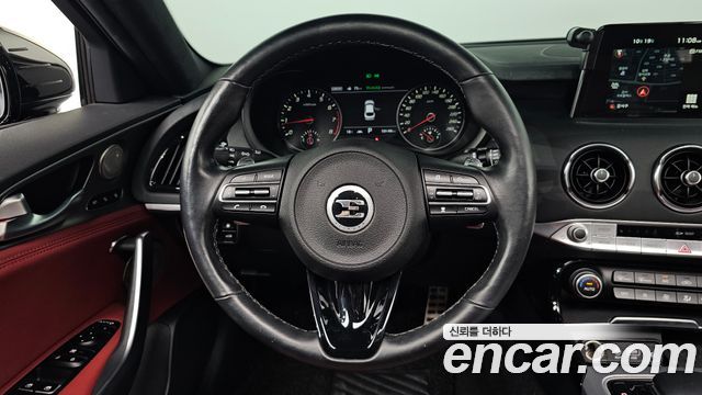 Kia Stinger 2.0 Turbo 2WD Platinum 2020 — фото 13