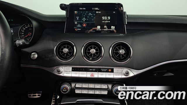 Kia Stinger 2.0 Turbo 2WD Platinum 2020 — фото 14