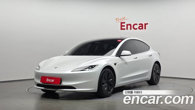 Tesla Model 3 Long Range AWD