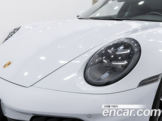 Porsche 911 (992) Carrera 4 GTS 2025 — фото 15
