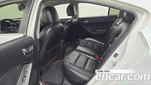 Kia K3 Noblesse 2015 — фото 11