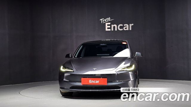 Tesla Model 3 RWD 2025 — фото 3