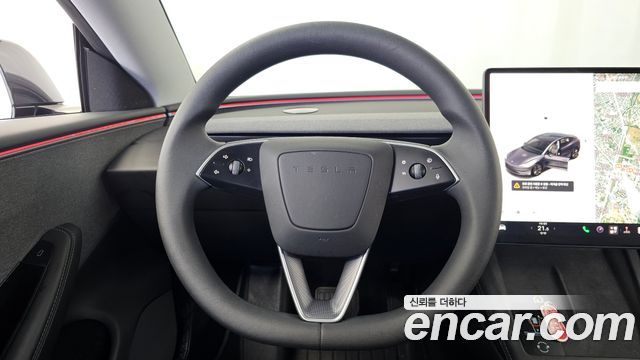 Tesla Model 3 RWD 2025 — фото 13