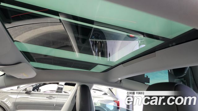 Tesla Model 3 RWD 2025 — фото 19