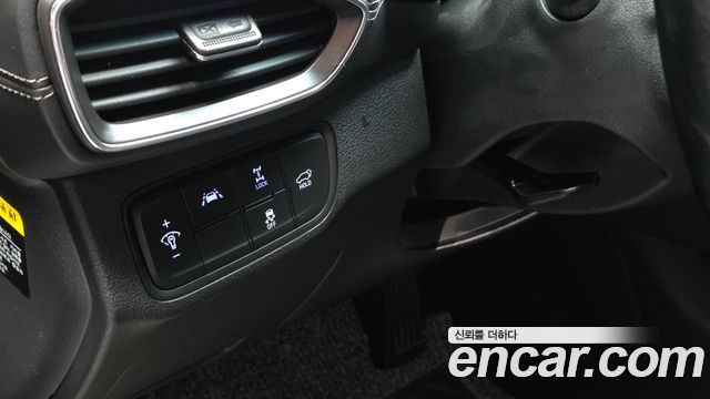Hyundai Santa Fe (TM) Diesel 2.2 4WD Prestige 2020 — фото 18