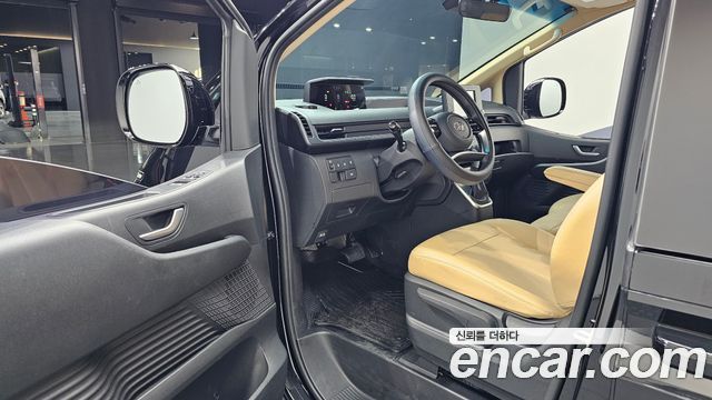 Hyundai Staria Cargo 3-Seater Modern 2024 — фото 10
