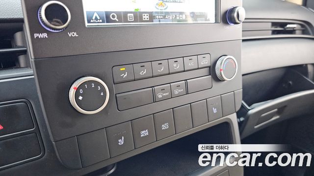 Hyundai Staria Cargo 3-Seater Modern 2024 — фото 30