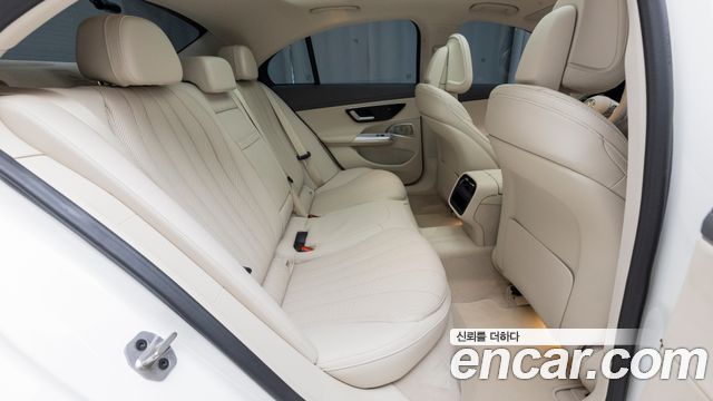 Mercedes-Benz E-Class (W214) E300 4MATIC Exclusive 2026 — фото 15
