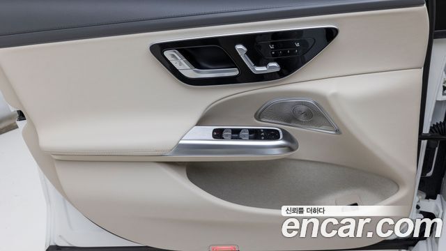 Mercedes-Benz E-Class (W214) E300 4MATIC Exclusive 2026 — фото 16