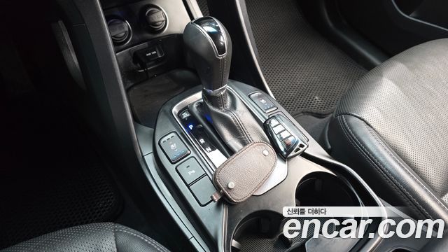 Hyundai Maxcruise Diesel(e-VGT) 2.2 4WD Exclusive Standard 2015 — фото 9