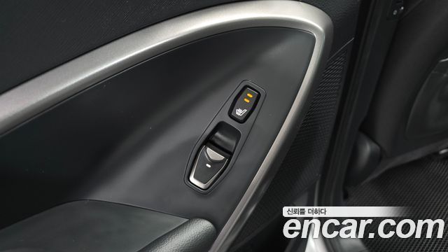 Hyundai Maxcruise Diesel(e-VGT) 2.2 4WD Exclusive Standard 2015 — фото 16