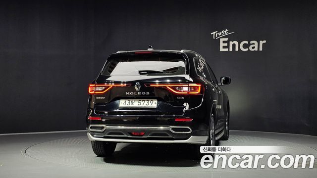 Renault Korea QM6 Diesel 4WD RE Signature 2018 — фото 4