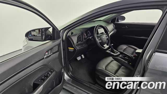 Hyundai Avante (AD) 1.6 GDI Smart 2018 — фото 10