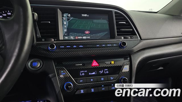 Hyundai Avante (AD) 1.6 GDI Smart 2018 — фото 15