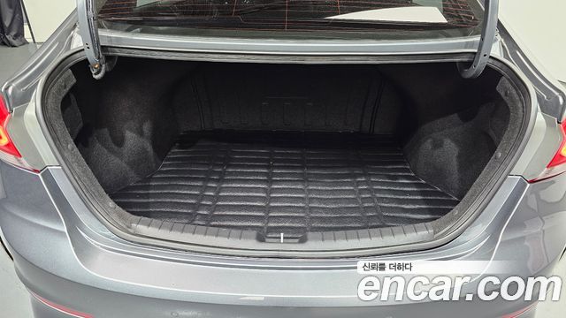 Hyundai Avante (AD) 1.6 GDI Smart 2018 — фото 20