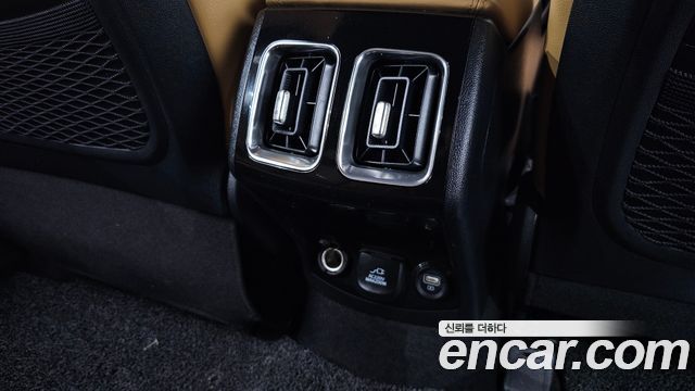 Kia Sorento (IV) Diesel 2.2 2WD Noblesse 2023 — фото 35