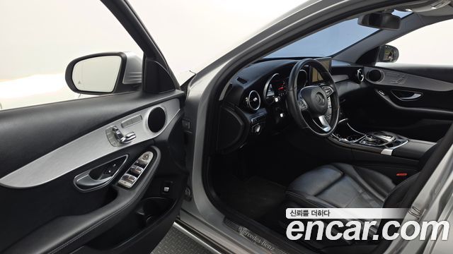 Mercedes-Benz C-Class (W205) C200 Avantgarde 2017 — фото 10