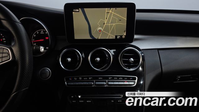 Mercedes-Benz C-Class (W205) C200 Avantgarde 2017 — фото 14