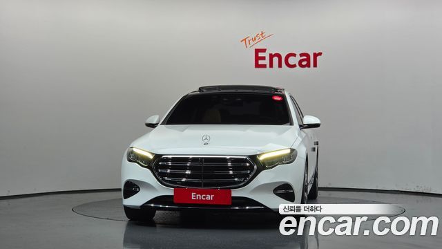 Mercedes-Benz E-Class (W214) E220d 4MATIC Exclusive 2024 — фото 3