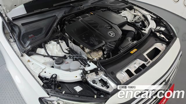 Mercedes-Benz E-Class (W214) E220d 4MATIC Exclusive 2024 — фото 6