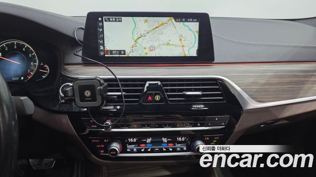 BMW 5 Series (G30) 530i M Sport Package Plus 2017 — фото 13