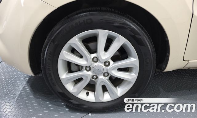 Kia Soul 1.6 GDI Luxury Standard 2012 — фото 5