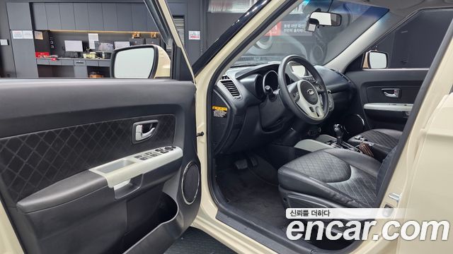 Kia Soul 1.6 GDI Luxury Standard 2012 — фото 10