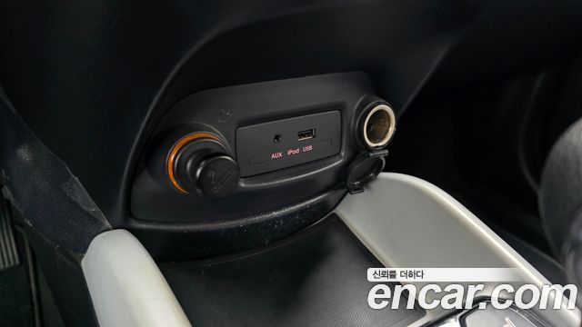 Kia Soul 1.6 GDI Luxury Standard 2012 — фото 23