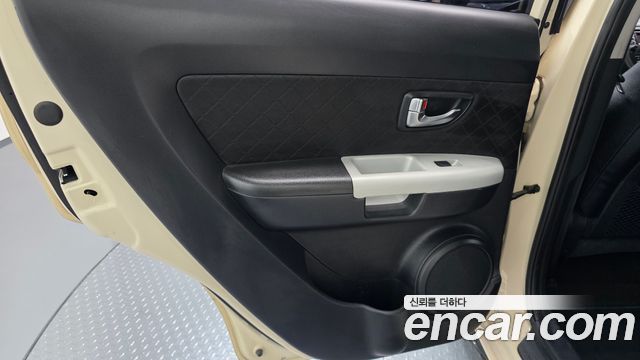 Kia Soul 1.6 GDI Luxury Standard 2012 — фото 31
