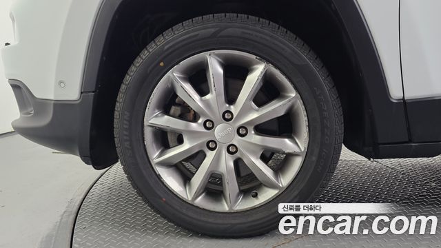 Jeep Cherokee (KL) 2.4 Longitude High AWD 2018 — фото 5