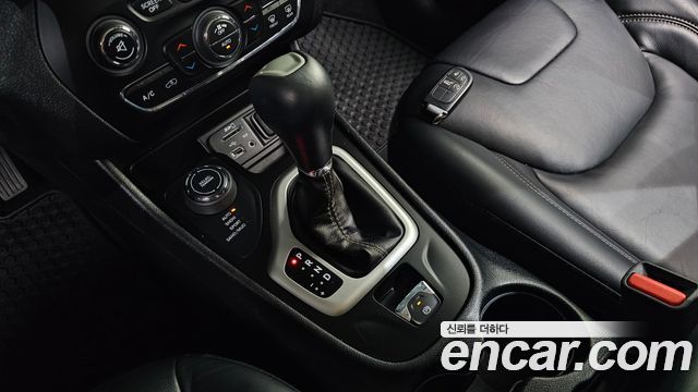 Jeep Cherokee (KL) 2.4 Longitude High AWD 2018 — фото 9