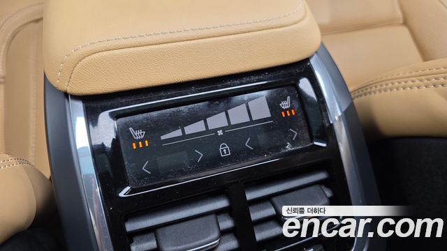 Volvo XC60 (II) B5 Ultimate Bright 2024 — фото 17