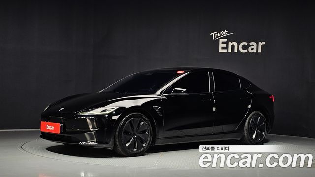 Tesla Model 3 Long Range AWD